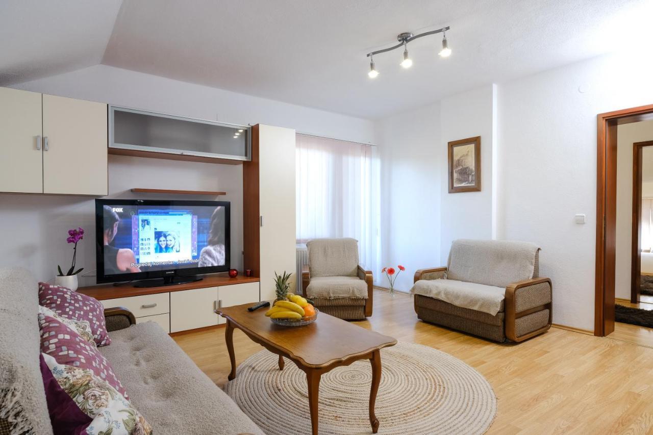 The Cosmic Gate Apartments Visoko Kültér fotó