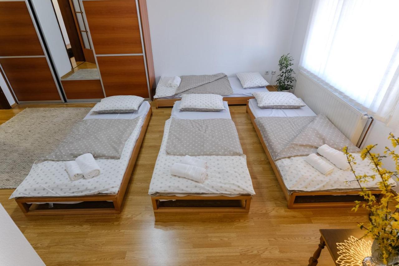 The Cosmic Gate Apartments Visoko Kültér fotó